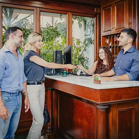 Hotel Grifo-3